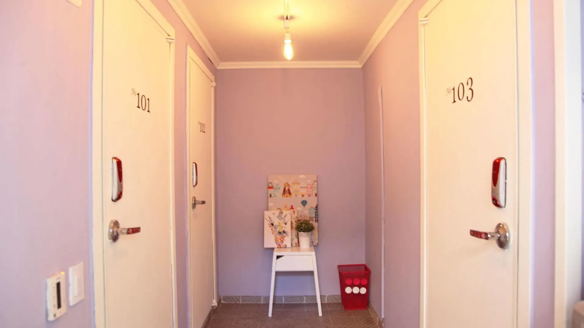 Hotel Duriworld House Seúl 2*,
